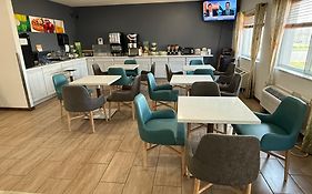 Quality Inn Eau Claire 3*